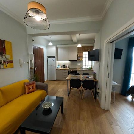 Comfortable Apt, Next To Archeological Museum! Atenas Exterior foto